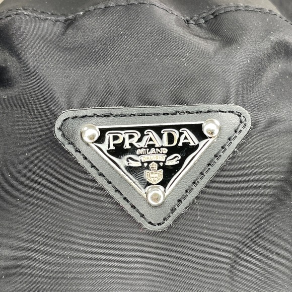 Prada Black Nylon Bucket Hat Women's One Size Fits Most - Picture 6 of 8